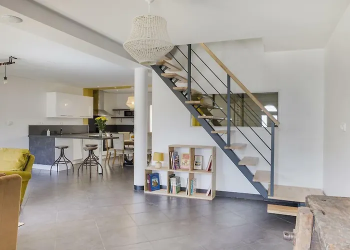 Сasa de vacaciones Le Loft Nature Bien-etre Piscine Chauffée Privée Du Tarn Entre Toulouse Et Albi&les Du Tarn Peyrole